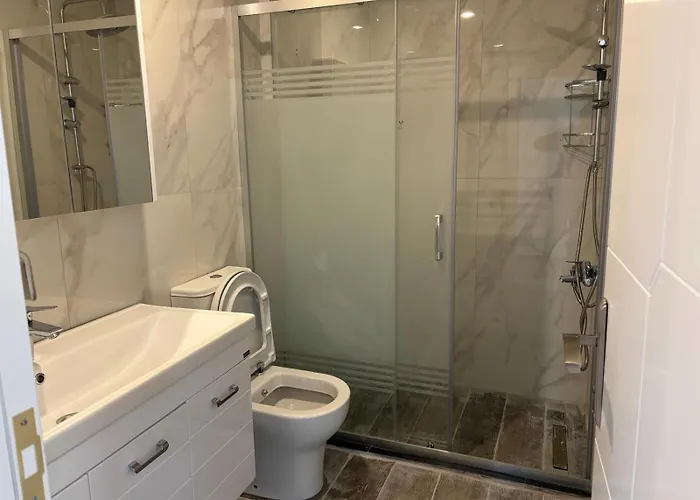 Veray Homes * ニコシア